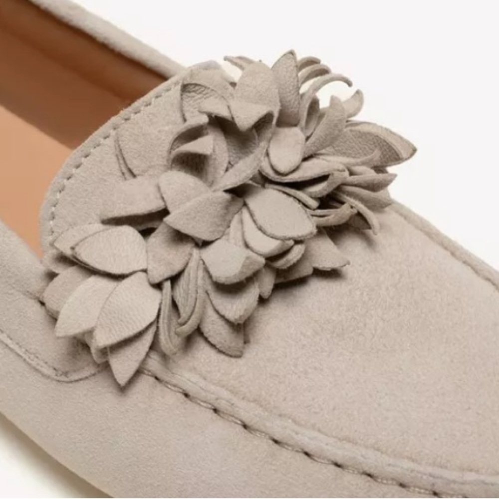 M Gemi The Felize Fiori Suede Embellished Driving Loafer Slip On Mule in Beige - Picture 5 of 12